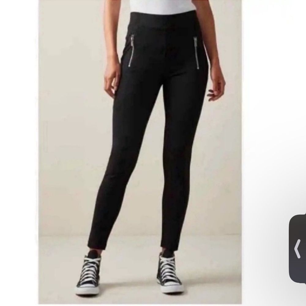 Zip Detail Legging size Small